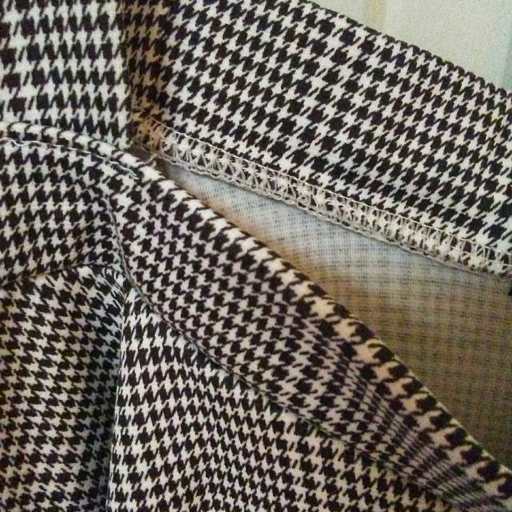 NWT BooHoo Houndstooth Check Pinafore Skirt - Picture 4 of 8